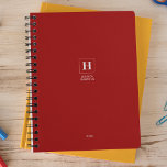 Crimson Red Classic Monogramme personnel hebdomada<br><div class="desc">Un simple planificateur annuel de papeterie personnelle avec un monogramme classique dans une bordure carré. Planificateur annuel (12 mois) avec des aperçus mensuels ouverts et des feuilles de planification hebdomadaires. Contact pour assistance à la personnalisation.</div>