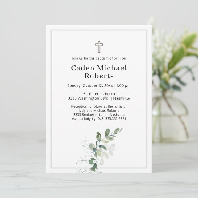 Croix de verdure de baptême blanc Invitation (Debout devant)