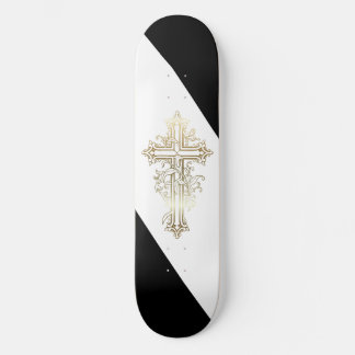 Croix dorée de skateboard chrétien