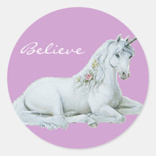 Croyez les autocollants ronds de licorne