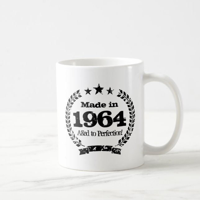 Cru 1964 âgé dans la tasse de café de perfection (Droite)