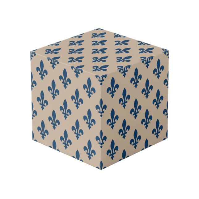 Cube Photo Fleur de Lis Motif, Royal French Blue sur Crème (Angle devant)