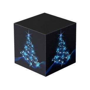 Cube Photo Lueur bleue des étoiles sur le sapin de Noël sombr