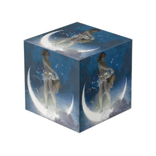 Cube Photo Luna Goddess at Night Scattering Stars