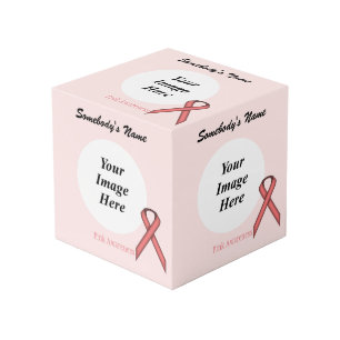 Cube Photo Modèle de carbone rose standard par Kenneth Yoncic