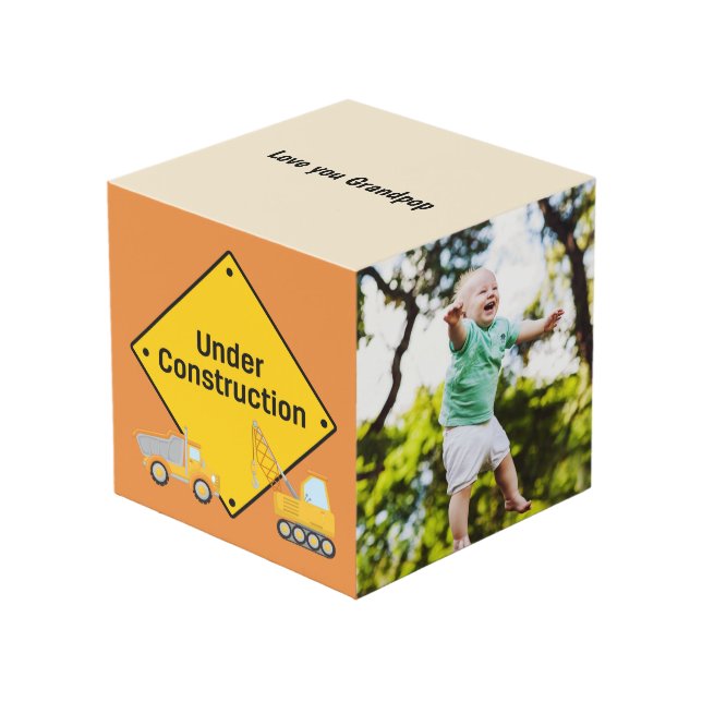Cube Photo Photo personnalisée en cours de construction (Angle devant)