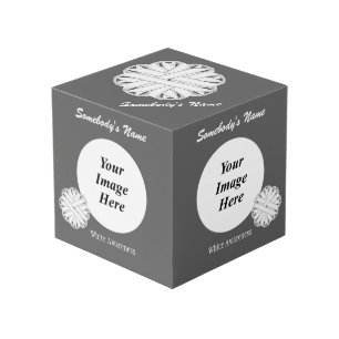 Cube Photo Ruban de fleurs blanches par Kenneth Yoncich Modèl