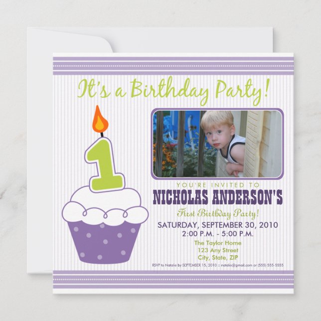 Cupcake sucré 1er anniversaire Invitation violette (Devant)
