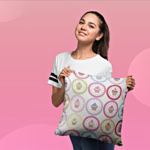 Cupcakes et oreiller décoratif Pois