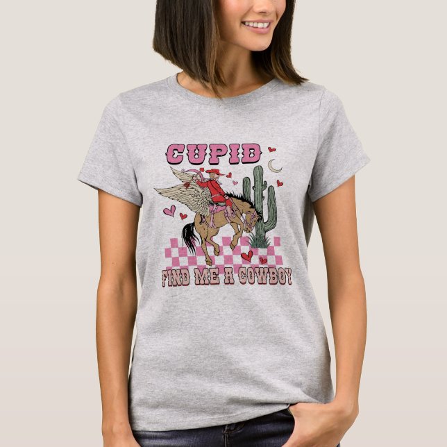 Cupidon Me Trouve Un T-shirt Femme Cowboy (Devant)