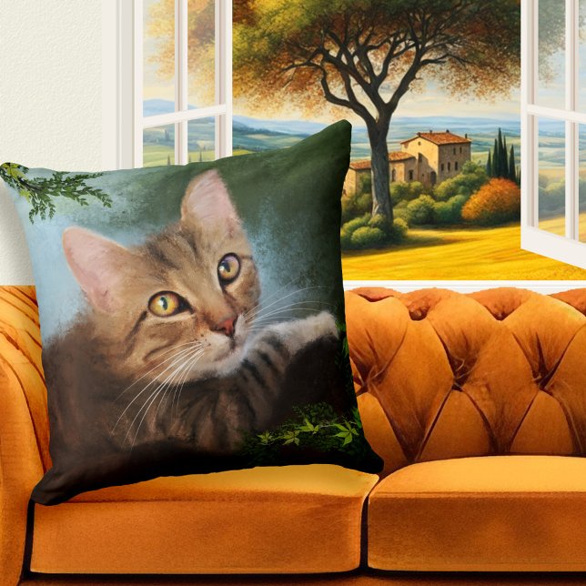 Curieux Coussin Kitty Fine Art (Pillow featuring a painting of a cute kitty that climbed a tree to get a closer look of the heavens)