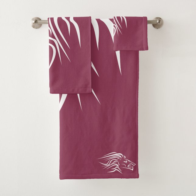 Custom Colors Bath Towel Set with Running Lion Art (En situation)