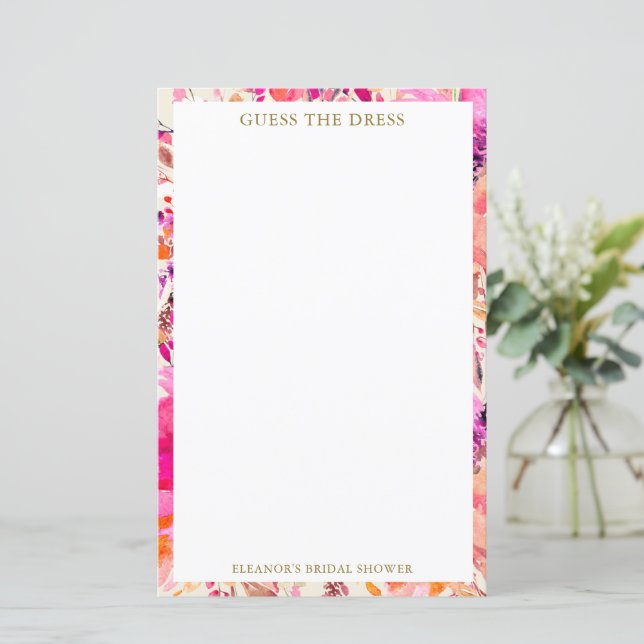 Custom Pink Floral Guess the Dress Bridal Game (Debout devant)