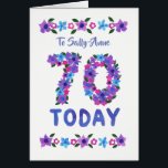 Custom Pretty Floral 70e anniversaire, pour n'impo<br><div class="desc">Une jolie carte d'anniversaire fleurie de 70e anniversaire à personnaliser pour n'importe qui, un membre de la famille ou avec le nom. Les numéros sont composés de fleurs roses, bleues et violettes. Ce design est tiré d'un collage de papier peint à la main par Judy Adamson et vous pouvez également...</div>