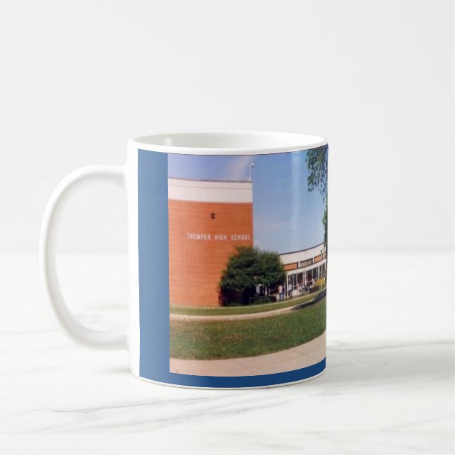 Customisez votre propre tasse d'anciennes élèves (Gauche)