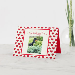 Cute Basset sur la carte amusante de Saint Valenti