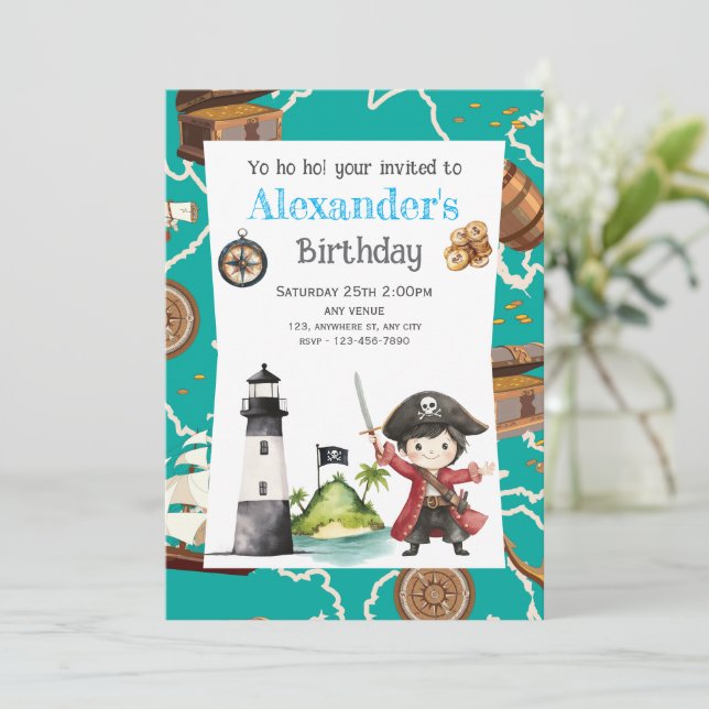 Cute Blue Pirate child's Birthday Invitation (Debout devant)