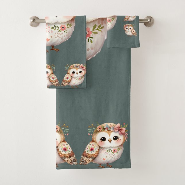Cute Floral Owl with Bow (En situation)