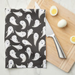 Cute Ghosts Black Halloween Serviette de cuisine<br><div class="desc">Un rassemblement de fantômes pas si éffrayants tournoient à travers cette serviette de cuisine noire donnant à votre maison ou bureau une amusante pop de plaisir fantôme pour le mois d'Octobre et la saison d'Halloween.</div>