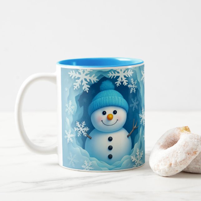 Cute Happy Snowman Face Personalized Coffee Mug (Avec donut)