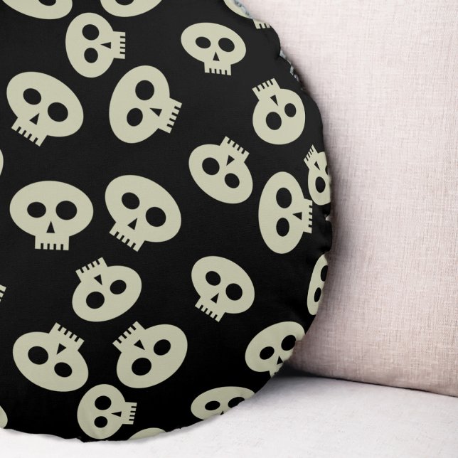 Cute Kawaii Motif crâne noir Coussin rond (Cute Halloween skull pattern round pillow just for you)