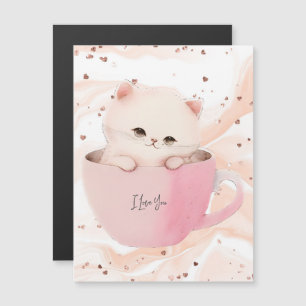 Cute Kitten dans une Tea up