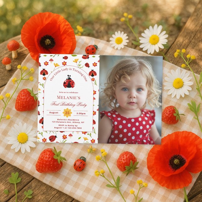 Cute Ladybug 1er Anniversaire Photo Invitation (Créateur téléchargé)