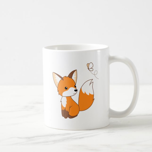 Cute Little Fox regarde Papillon de café Mug (Droite)