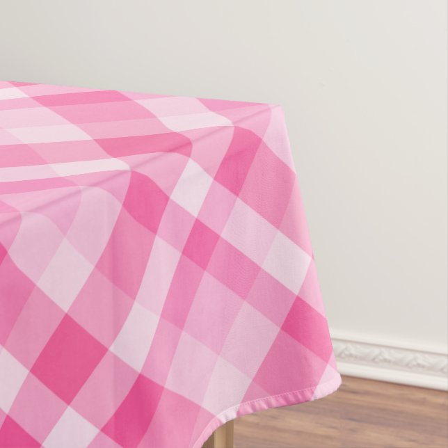 Cute Rosy Pink Plaid Motif Grande Nappe (In Situ)