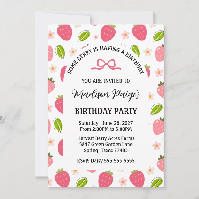 Cute Strawberry Pink Girls Birthday Invitation (Devant)