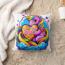 Cute Unicorn Accrocher un Coussin de coeur sur un