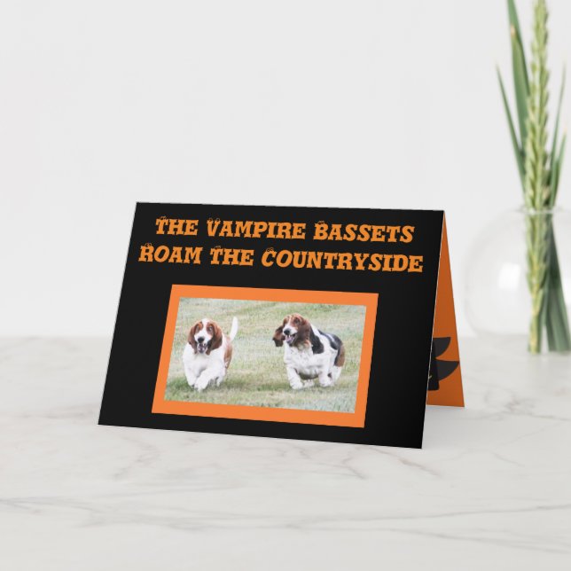 Cute "Vampire Basset" sur la carte d'Halloween drô (Devant)