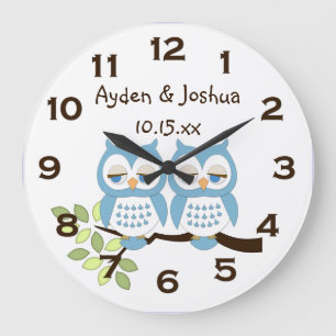 Cute Whimsical Blue Boy Owens Twins Wall Horloge