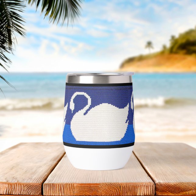 Cygne blanc en Cool Blue Lake Crochet artistique I (Yoga)