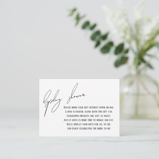 D'accompagnement Carte Cadeau simple moderne avec douche (Debout devant)