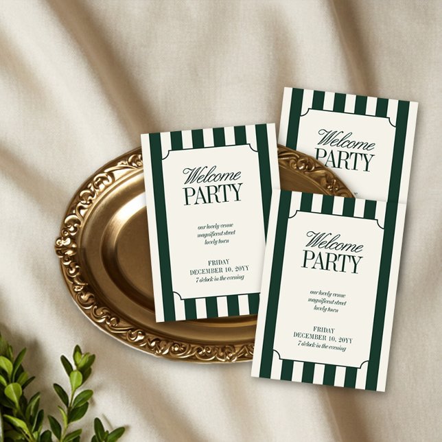 D'accompagnement Carte de bienvenue de mariage classique à rayures  (Welcome Party Insert Cards from the Green Stripe Old Money wedding collection by Darling & May)