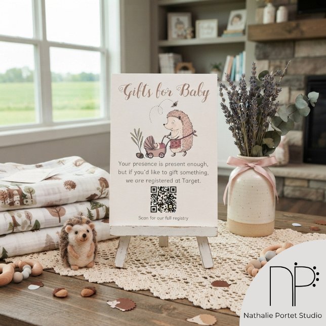 D'accompagnement Carte de code QR pour cadeaux de bébé Hérisson de  (Hand-drawn Forest Hedgehog Gifts for Baby QR Code Card featuring autumn colors and charcoal text)
