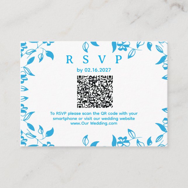 D'accompagnement carte de réponse QR simple bleue florale rustique (Devant)