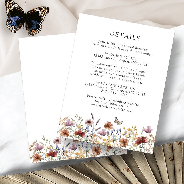D'accompagnement Carte d'encart de mariage bohème blanc (White Boho Wildflower Wedding Enclosure Card with Butterfly by Painted Paperie
)