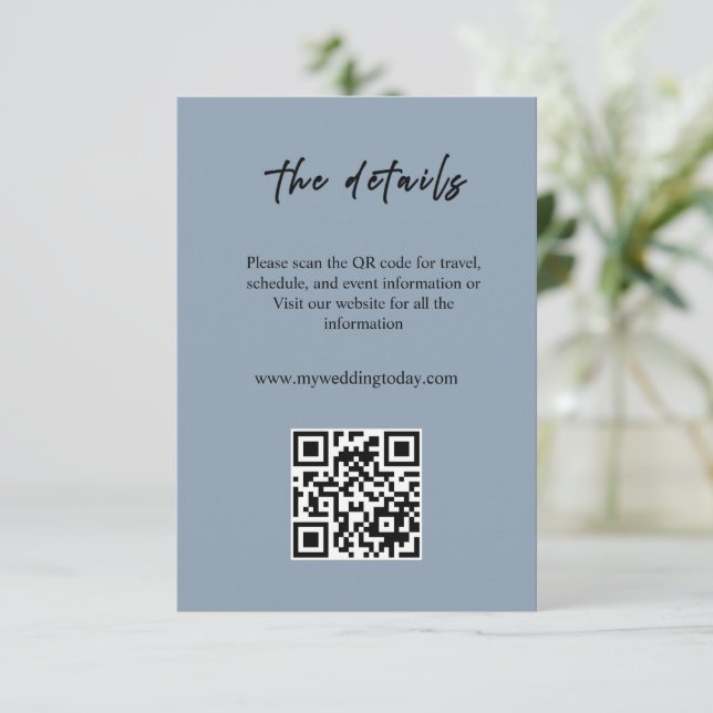 D'accompagnement Carte d'information de mariage Dusty Blue avec QR  (Debout devant)