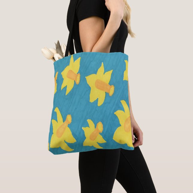 Daffodiles sur Sac fourre-tout Arrière - plan bleu (De près)