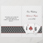 damask Vegas rouge plié programme de mariage<br><div class="desc">damask Vegas red Wedding programme,  vous devrez plier manuellement ces programmes. cliquez sur "clear" sur vous droite si vous voulez supprimer les lignes pliantes sur l'avant et l'arrière ces lignes pliantes sont données pour vous guider qu'aucun de votre texte ne tourne dans l'autre côté. Produits correspondants également disponibles.</div>