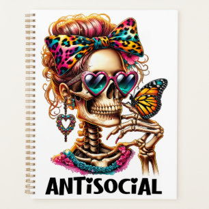 Dame de squelette antisociale