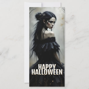 Dame Mystique dans une sombre forêt d'Halloween