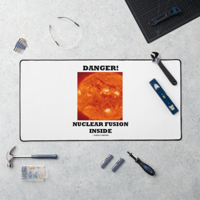 Danger ! Fusion nucléaire à l'intérieur de la surf (Poste de travail)