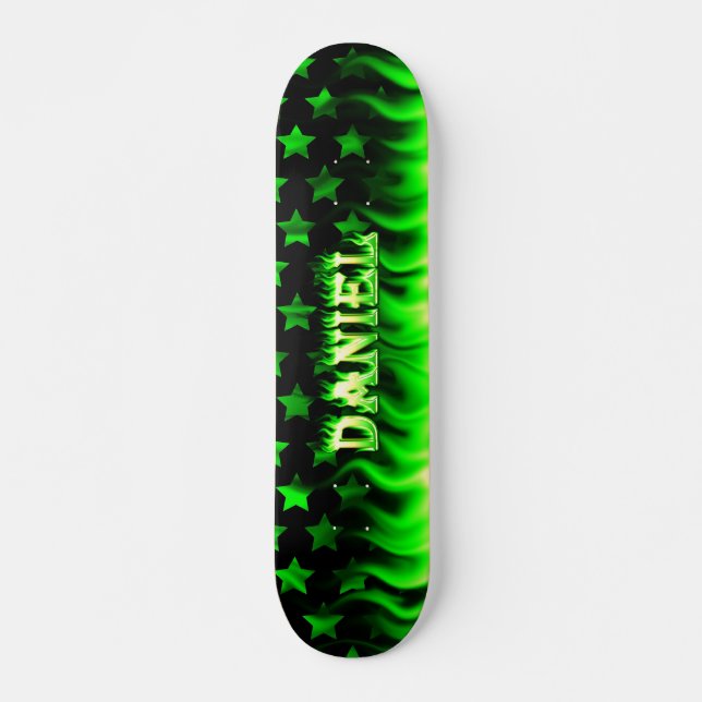 Daniel skateboard feu vert et feu design. (Devant)