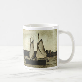 Dans La Mug Du Port
