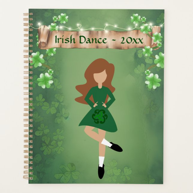 Danse irlandaise avec Brown cheveux et Clochers Da (Devant)