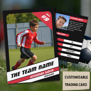 D'appel Carte de joueur de football en rouge noir vigoureu