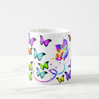 De buste tasse de café de papillon